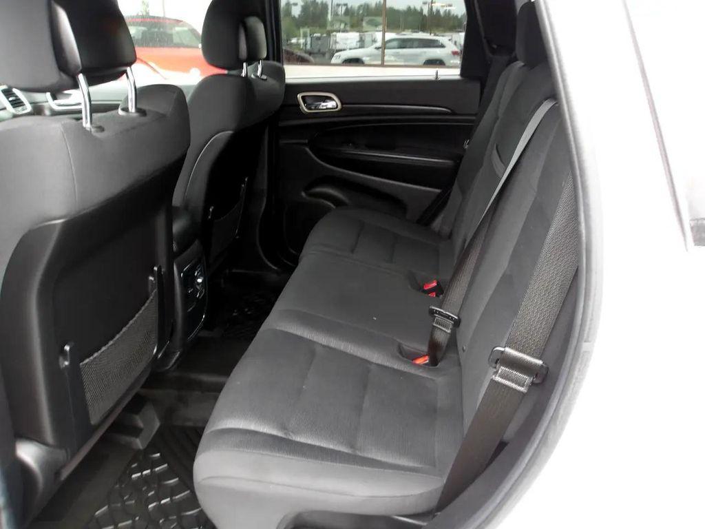 used 2014 Jeep Grand Cherokee car, priced at $10,495