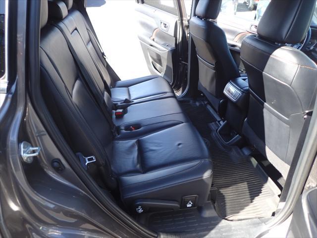 used 2019 Toyota Highlander Hybrid car, priced at $20,989