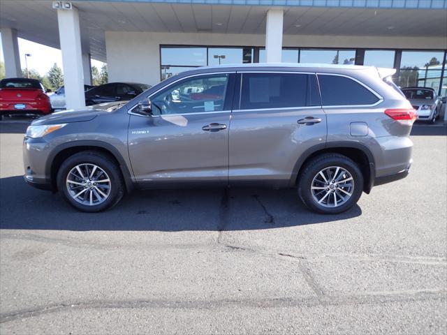 used 2019 Toyota Highlander Hybrid car, priced at $20,989