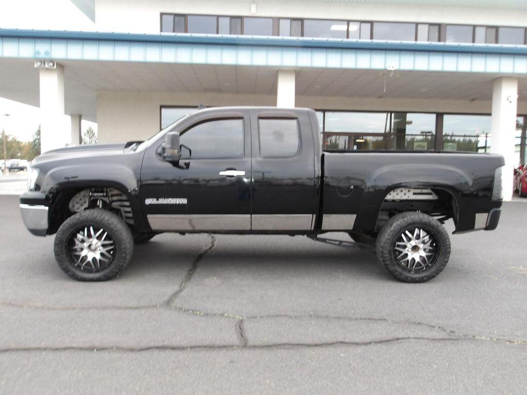 used 2012 GMC Sierra 1500 car, priced at $17,995