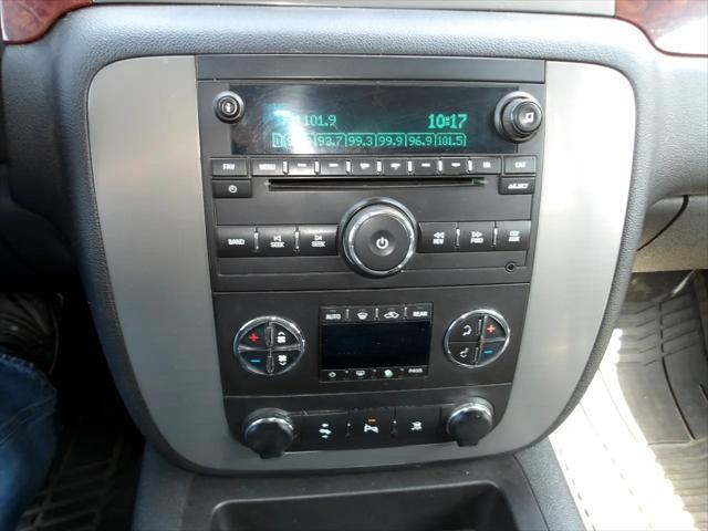 used 2010 GMC Yukon car, priced at $6,745