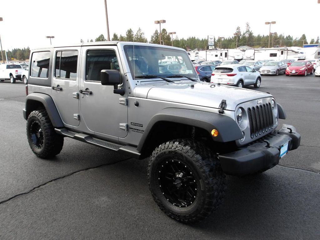 used 2015 Jeep Wrangler Unlimited car, priced at $12,995