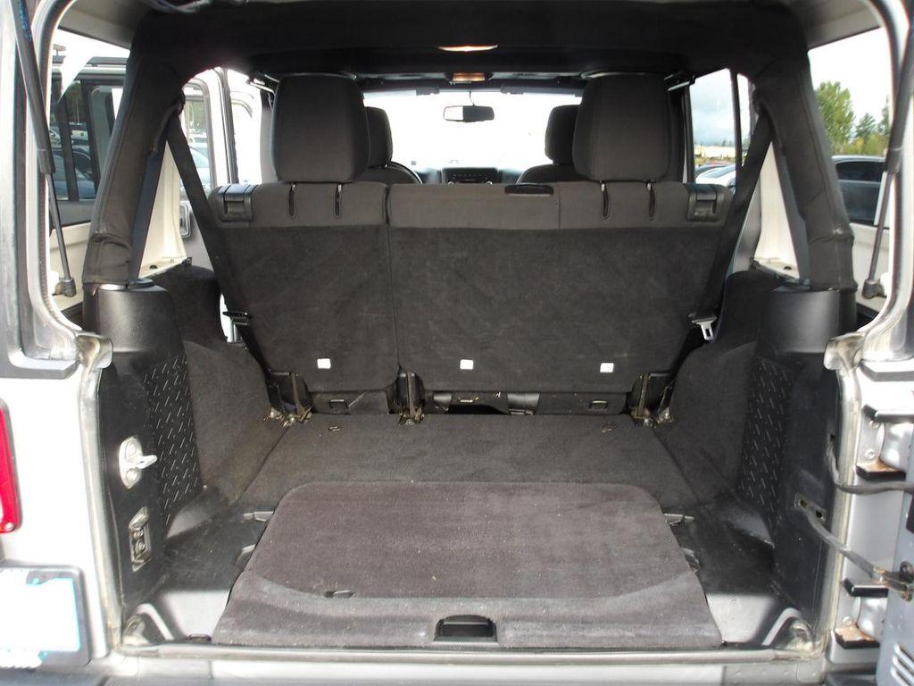 used 2015 Jeep Wrangler Unlimited car, priced at $12,995