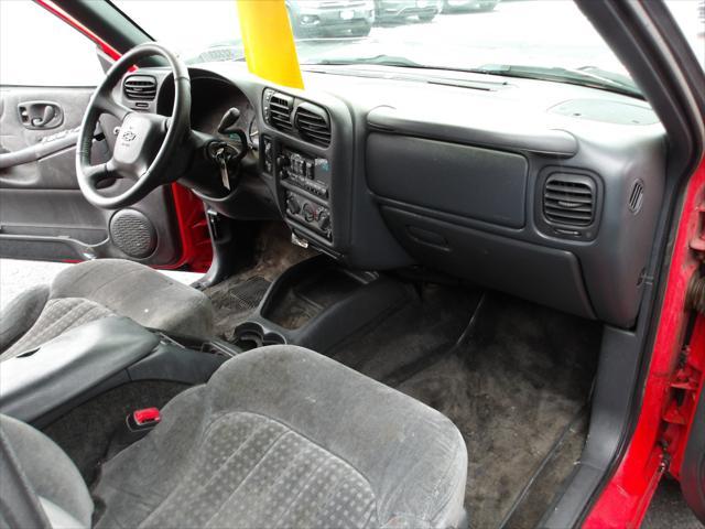 used 2000 Chevrolet Blazer car