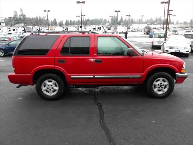 used 2000 Chevrolet Blazer car