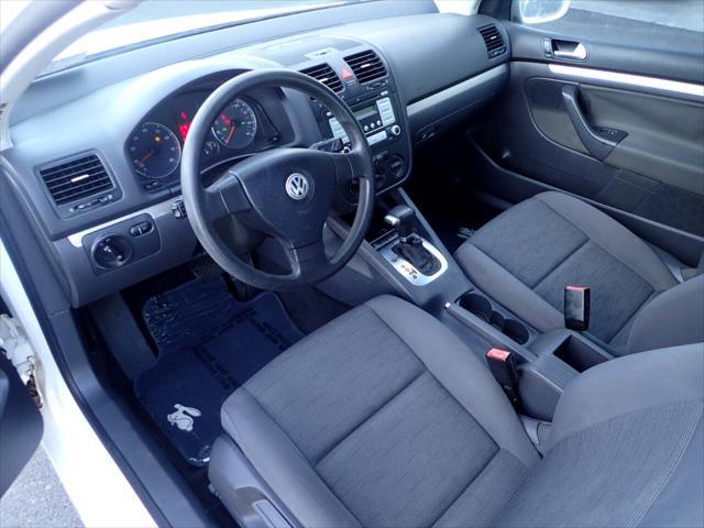 used 2009 Volkswagen Rabbit car, priced at $8,245