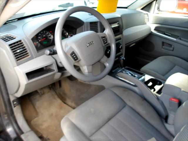 used 2006 Jeep Grand Cherokee car, priced at $3,995