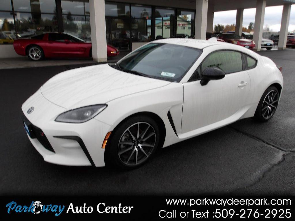 used 2024 Toyota GR86 car, priced at $21,995