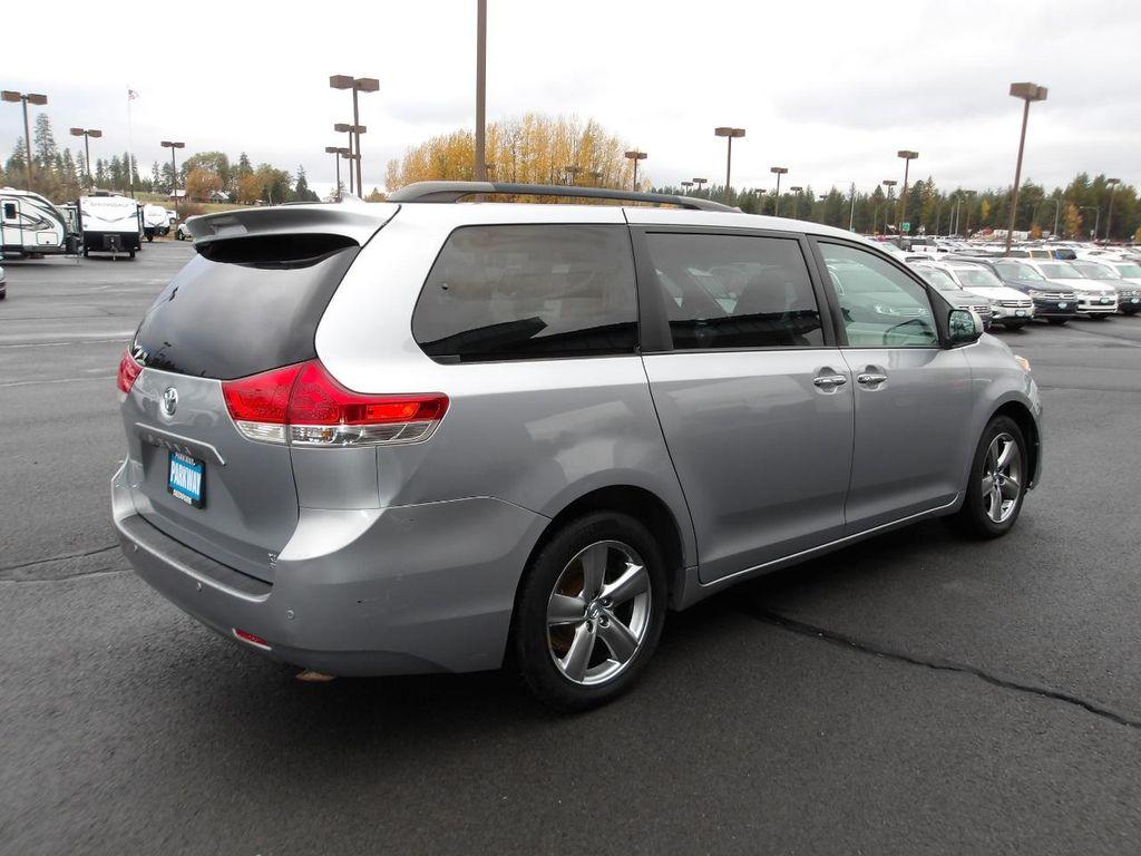 used 2014 Toyota Sienna car