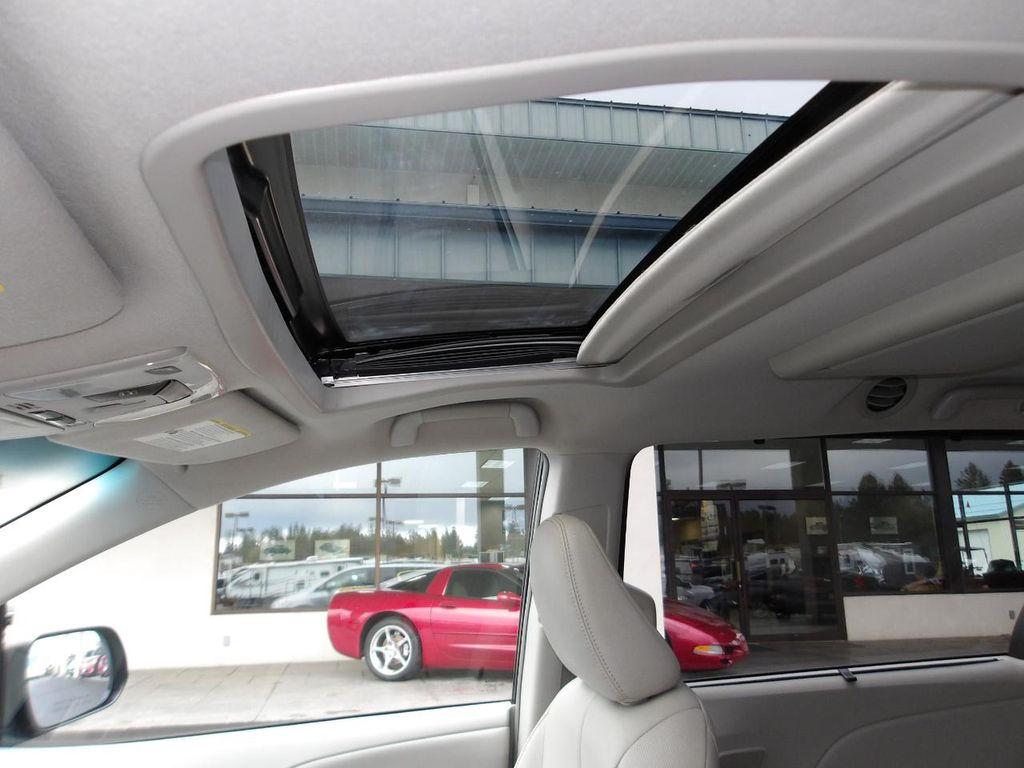 used 2014 Toyota Sienna car