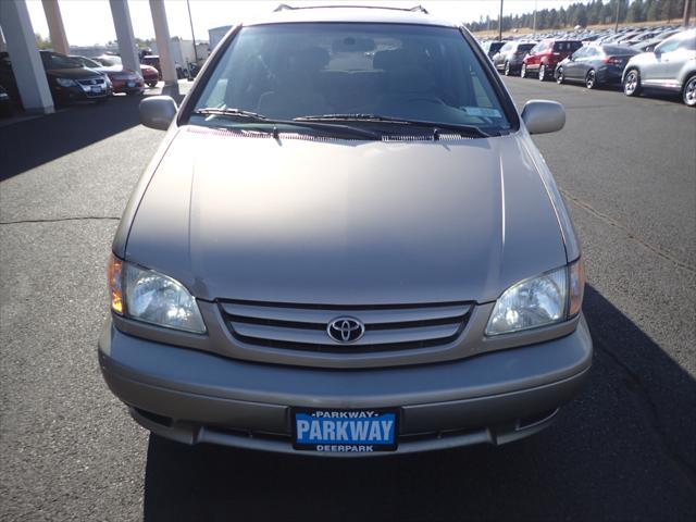 used 2002 Toyota Sienna car