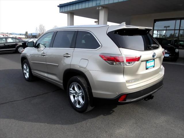 used 2014 Toyota Highlander Hybrid car, priced at $18,995
