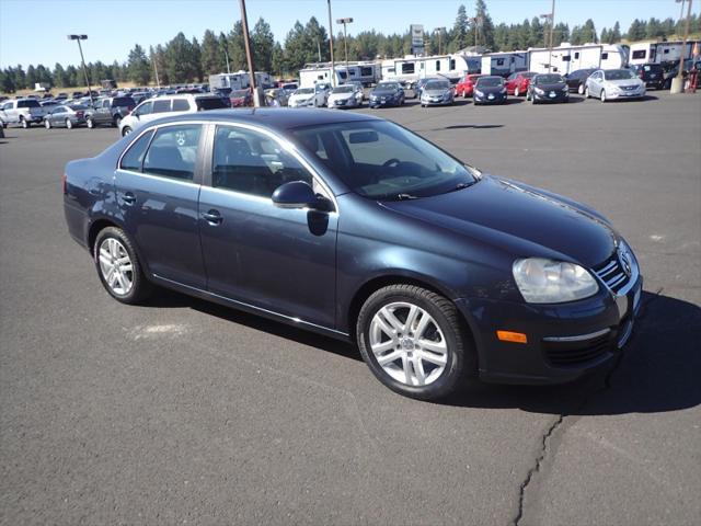 used 2009 Volkswagen Jetta car, priced at $8,289