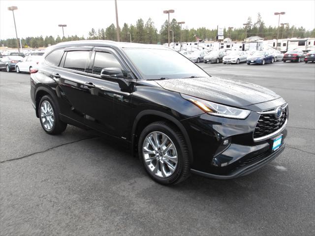 used 2021 Toyota Highlander Hybrid car, priced at $31,745