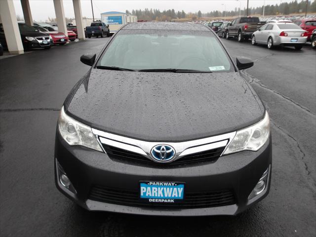 used 2014 Toyota Camry Hybrid car, priced at $12,995