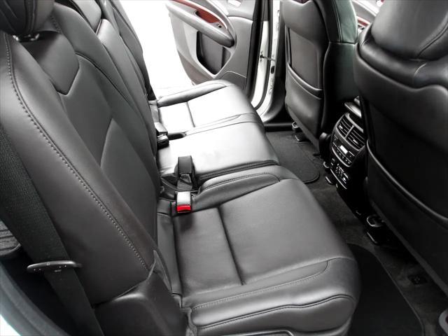 used 2016 Acura MDX car, priced at $18,995