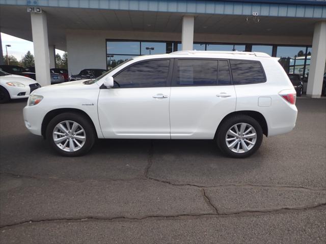 used 2010 Toyota Highlander Hybrid car, priced at $9,495