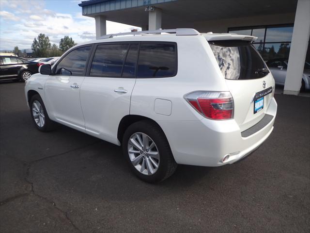 used 2010 Toyota Highlander Hybrid car, priced at $9,495