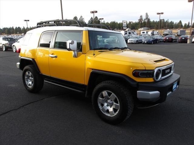 used 2007 Toyota FJ Cruiser car, priced at $14,995