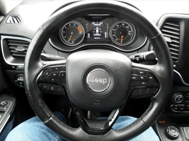 used 2019 Jeep Cherokee car, priced at $12,995