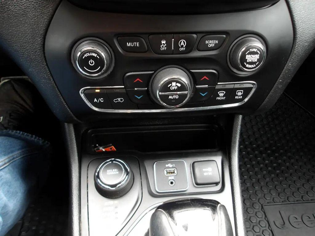 used 2019 Jeep Cherokee car, priced at $12,495
