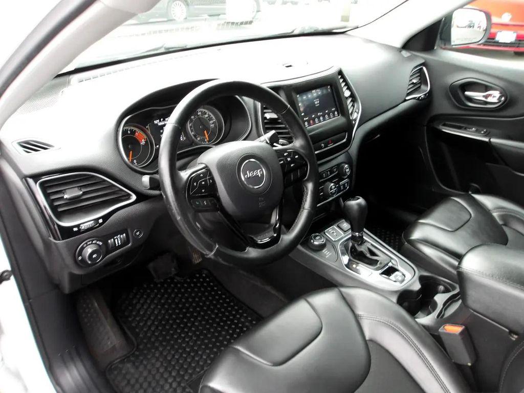 used 2019 Jeep Cherokee car, priced at $12,495