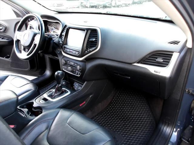 used 2016 Jeep Cherokee car, priced at $10,995
