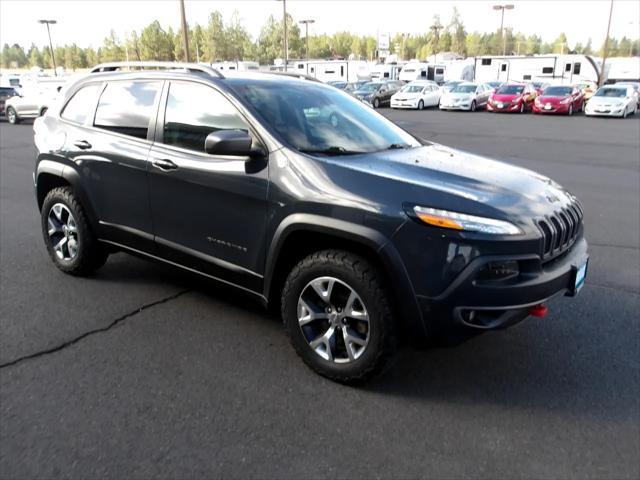used 2016 Jeep Cherokee car, priced at $10,995