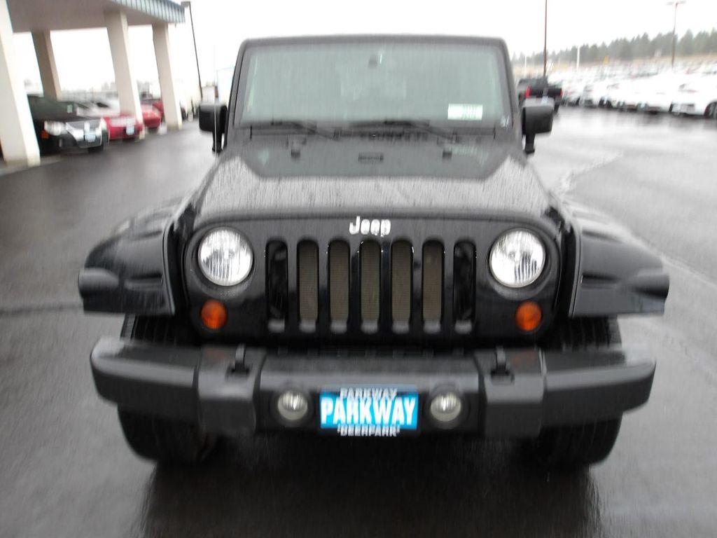 used 2009 Jeep Wrangler Unlimited car, priced at $9,985