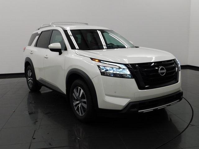 used 2024 Nissan Pathfinder car, priced at $35,520