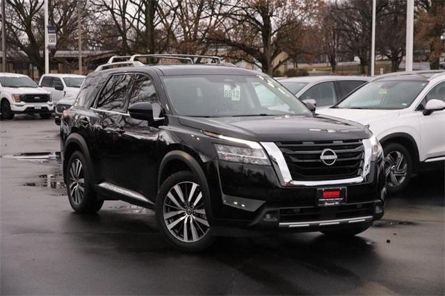 used 2022 Nissan Pathfinder car, priced at $32,950