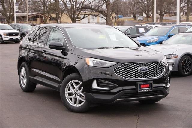 used 2023 Ford Edge car, priced at $22,950