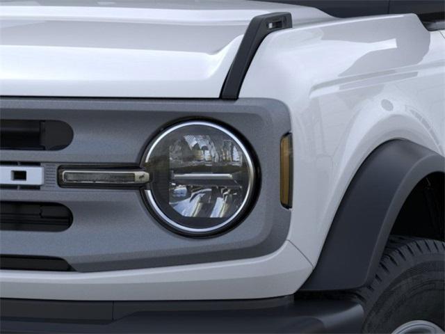 new 2025 Ford Bronco car, priced at $45,301