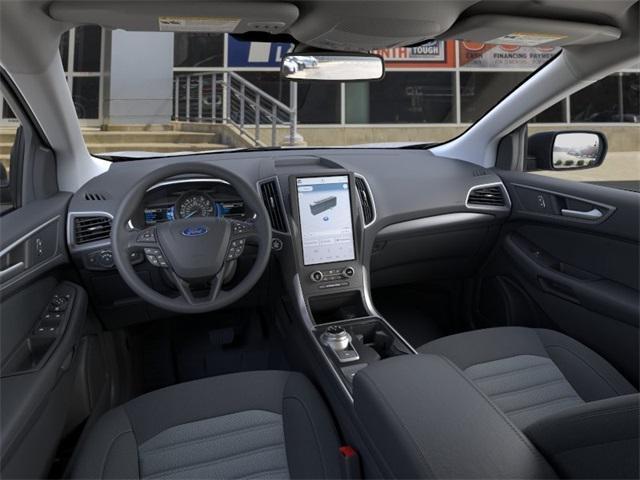 new 2024 Ford Edge car, priced at $29,960