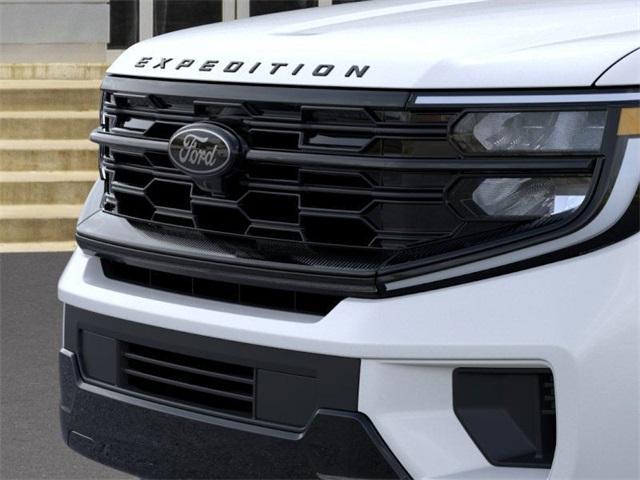 new 2025 Ford Expedition car, priced at $80,665