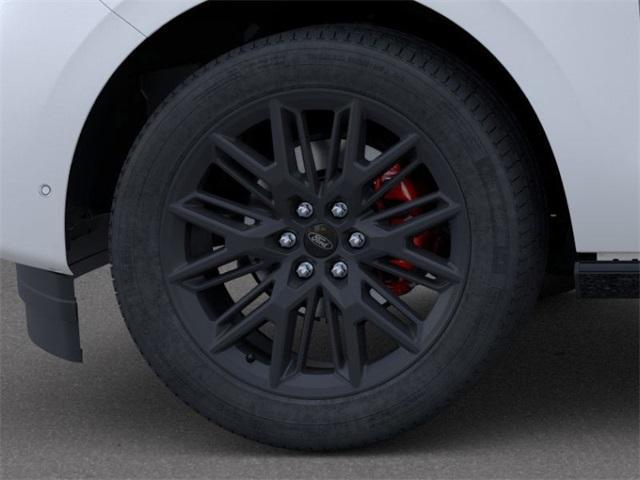 new 2025 Ford Expedition car, priced at $80,665