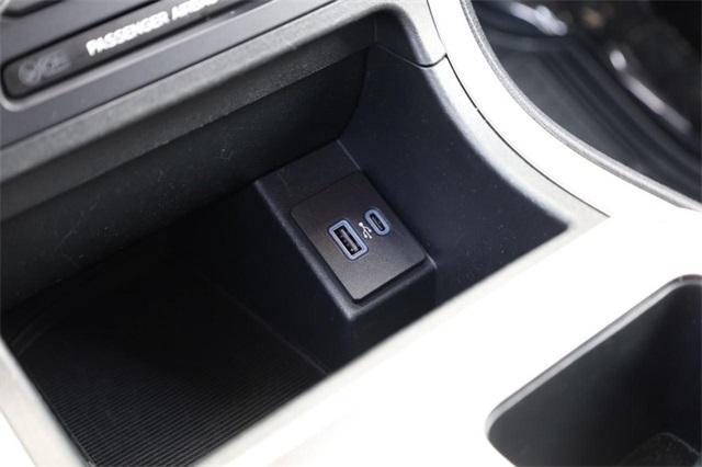 used 2024 Ford Edge car, priced at $25,950