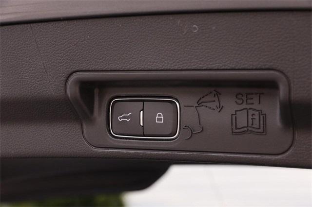 used 2022 Ford Explorer car, priced at $39,950
