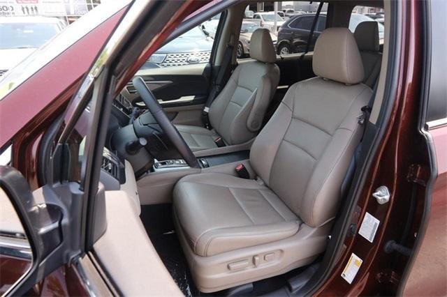 used 2022 Honda Pilot car, priced at $34,950