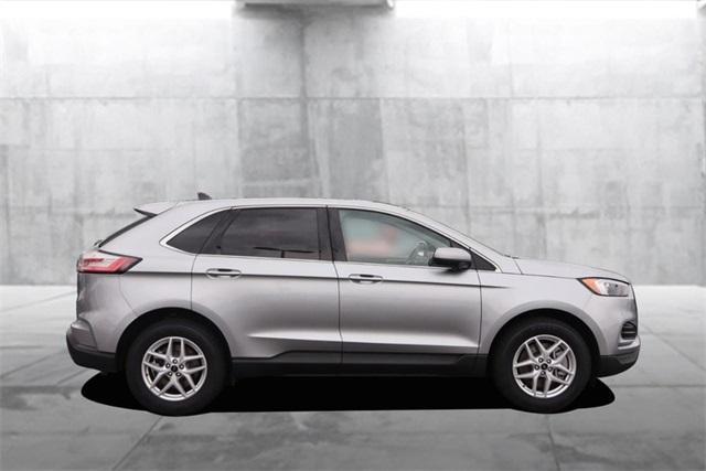 used 2024 Ford Edge car, priced at $24,950