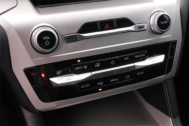 used 2022 Ford Explorer car, priced at $29,950