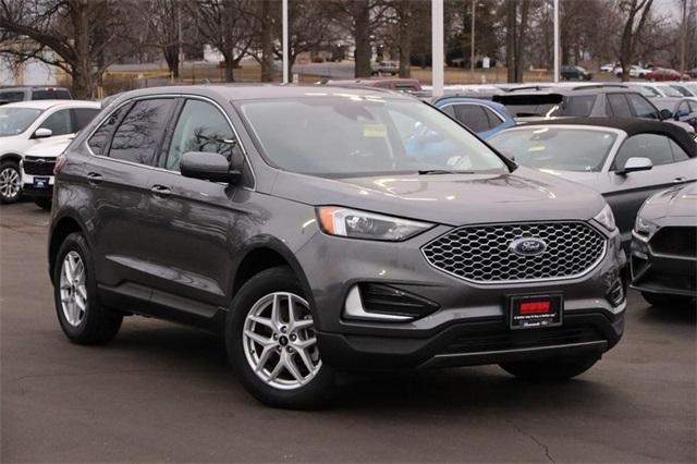 used 2023 Ford Edge car, priced at $22,950