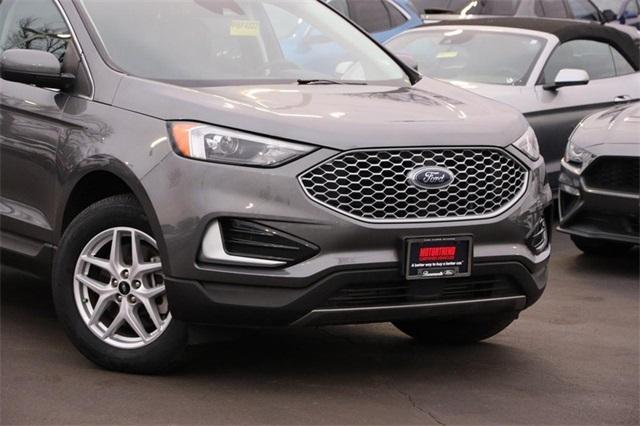 used 2023 Ford Edge car, priced at $22,950