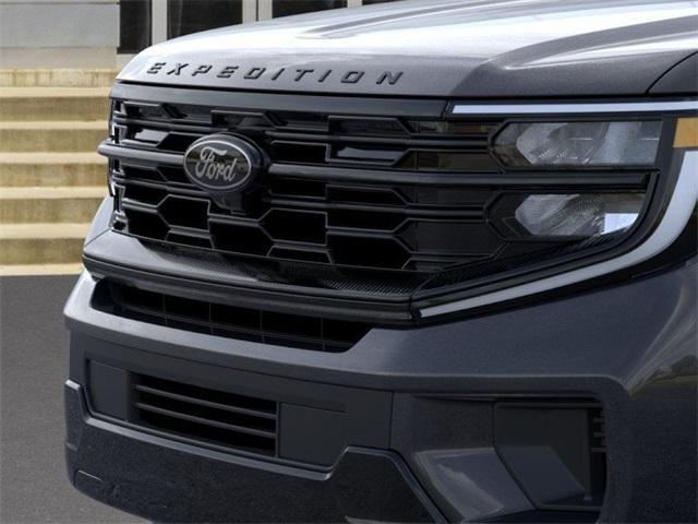 new 2025 Ford Expedition car, priced at $77,010
