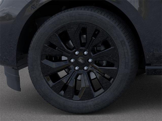 new 2025 Ford Expedition car, priced at $77,010