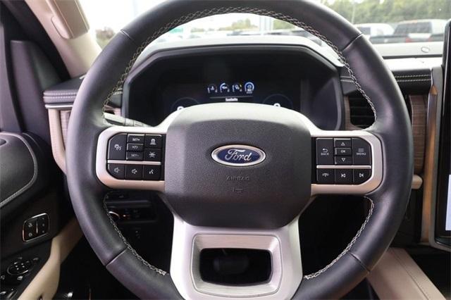 used 2024 Ford Expedition car, priced at $60,450