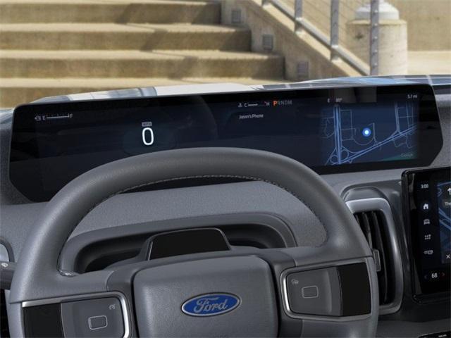 new 2025 Ford Expedition car, priced at $68,425