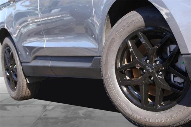 used 2024 Ford Edge car, priced at $22,950