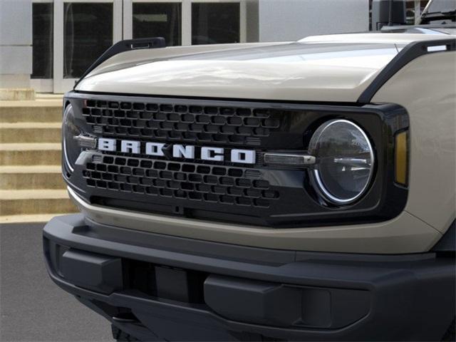 new 2025 Ford Bronco car, priced at $45,267