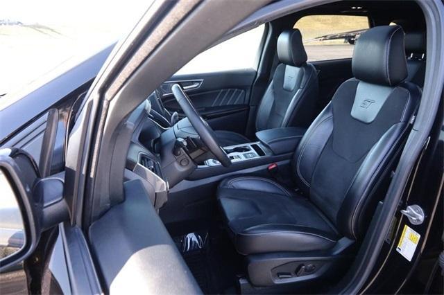 used 2022 Ford Edge car, priced at $29,950